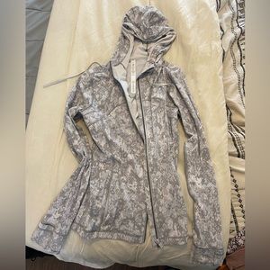 Lululemon Define Jacket Size 8
